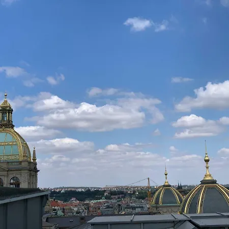 Apartment Rezidence U Muzea Prag